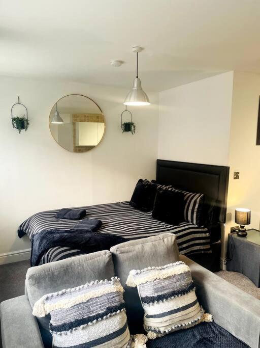 #215 1 Bed Serviced Apartment Derby Dış mekan fotoğraf